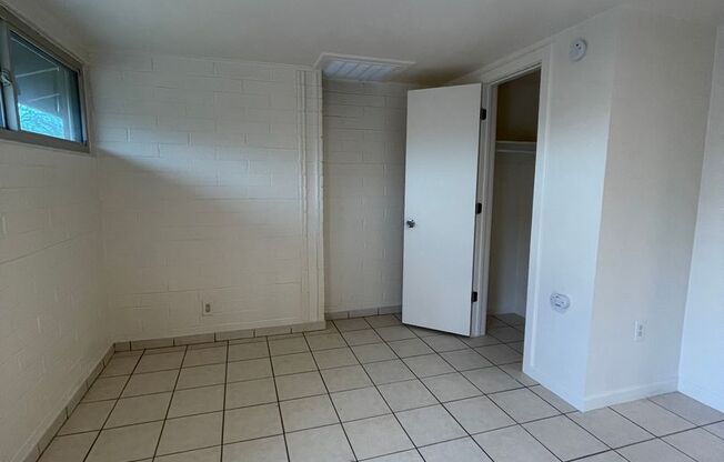 Studio, 1 bath, $650, Unit 135-02