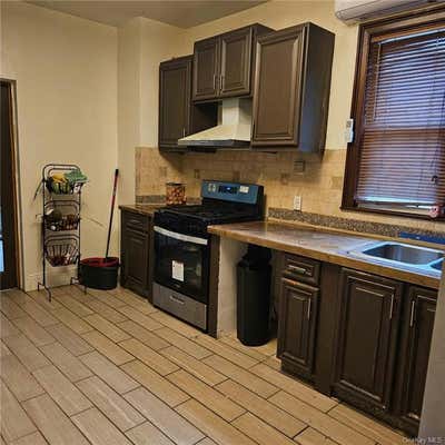 3 beds, 1 bath, 2,110 sqft, $3,500, Unit 1