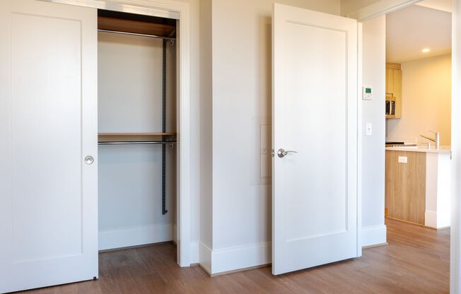 1 bed, 1 bath, $5,000, Unit 504