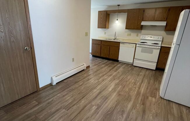 2709 Humboldt Rd