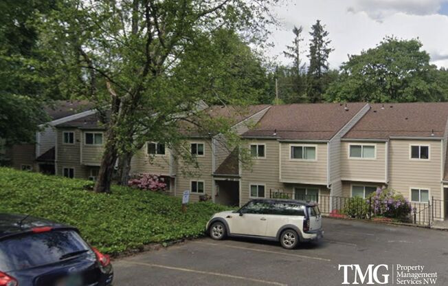 Montclair Apartments