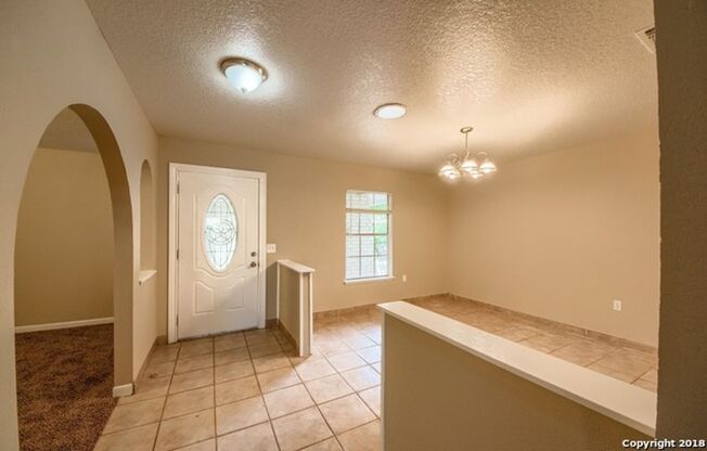 NE San Antonio 3 bedroom home in established neighborhood-You do not want to miss this one!