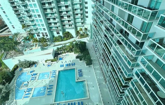 2 beds, 2 baths, 1,154 sqft, $4,800, Unit 1800 N Bayshore Dr # 24-09 (A11699210)