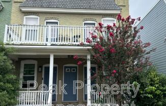 613 N 32 ST