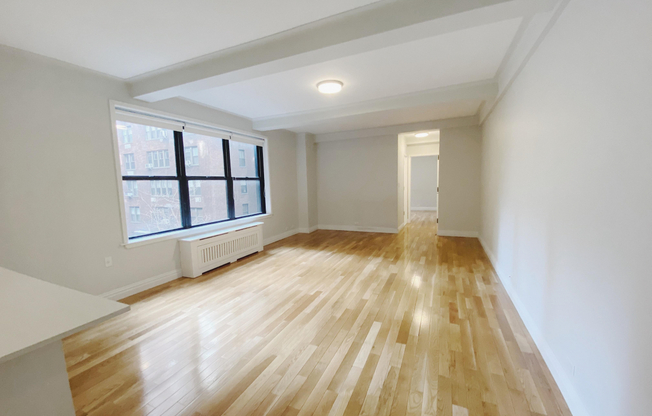 400 E 58th St
