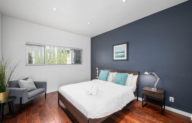 2 beds, 2 baths, 1,303 sqft, $7,200, Unit 102