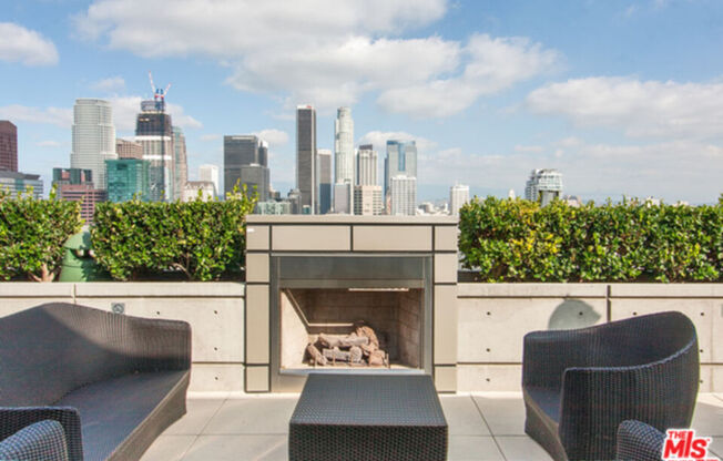 1 bed, 1 bath, 1,020 sqft, $2,900, Unit 316