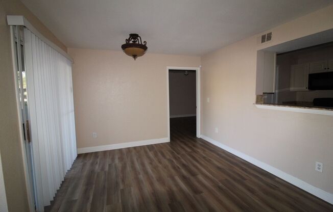 2 beds, 2 baths, $1,495, Unit #1031