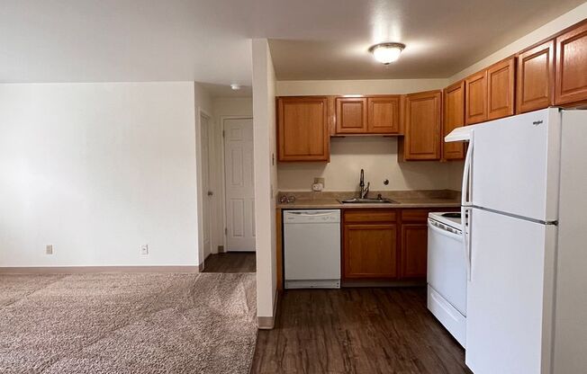 1 bed, 1 bath, 675 sqft, $1,400, Unit 7