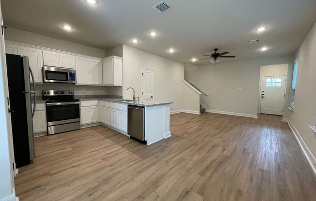 10330 Lynwood Village unit 101, San Antonio TX, 78245