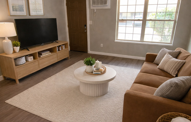 311Nach - Evergreen Court