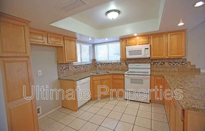 5736 W Angela Dr