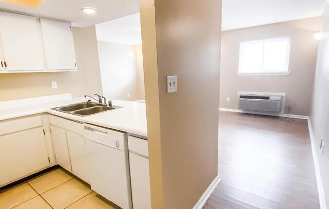 562 Woodland Avenue