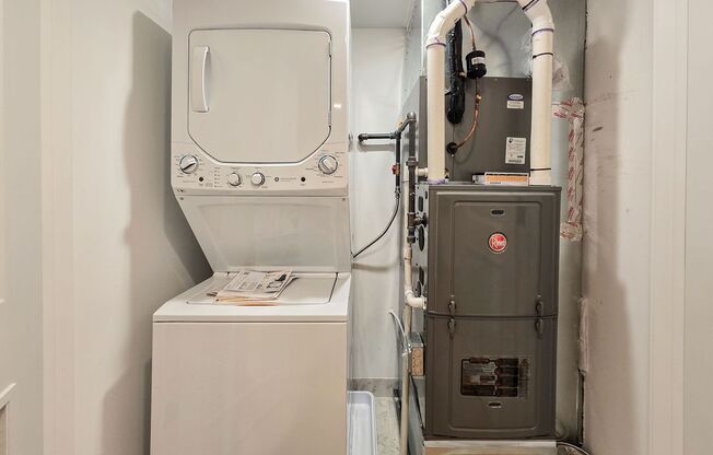 2 beds, 1 bath, 759 sqft, $2,225, Unit 4839-G