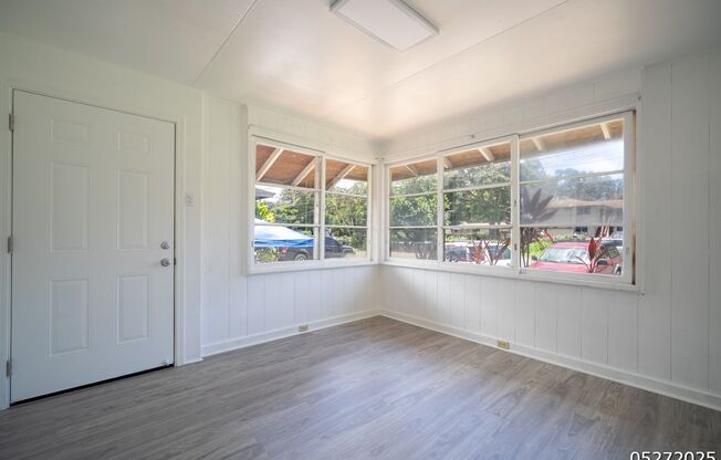 $1800 / 2BR – Approx - 2br/1ba/Tandem pkg Duplex unit in Wahiawa