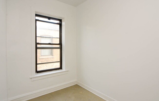 3302 Schubert