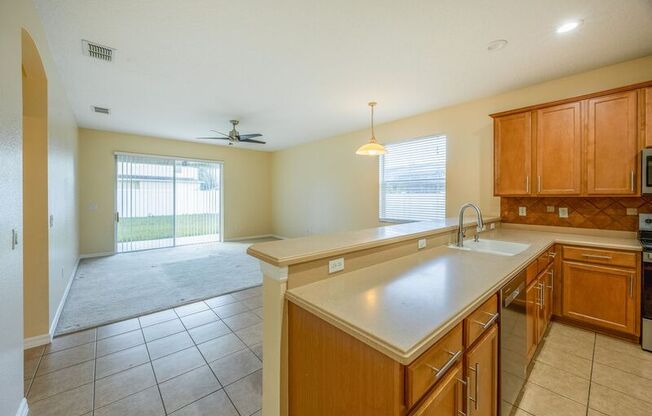 14832 MASTHEAD LNDG CIR