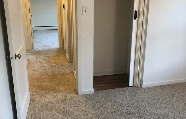 2 beds, 1 bath, 740 sqft, $735, Unit 1500-801