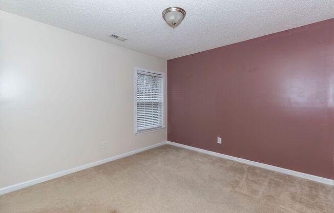 Amazing 4 BEDROOM HOME IN CLAYTON!