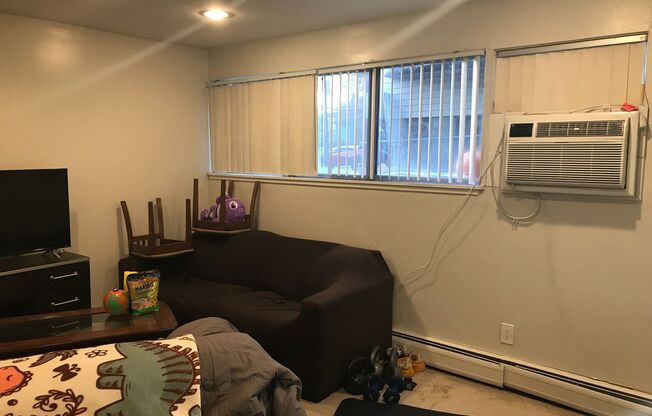 1 bed, 1 bath, 548 sqft, $1,800, Unit 103