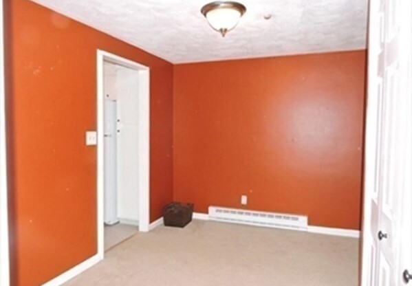 24 SPENCER RD
