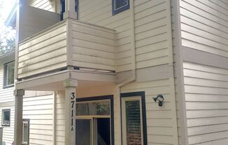 2 beds, 1.5 baths, $2,150