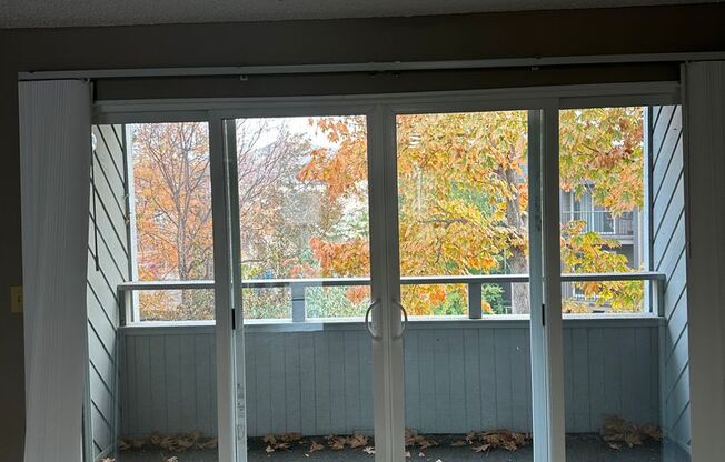 1 bed, 1 bath, 643 sqft, $1,235, Unit 326