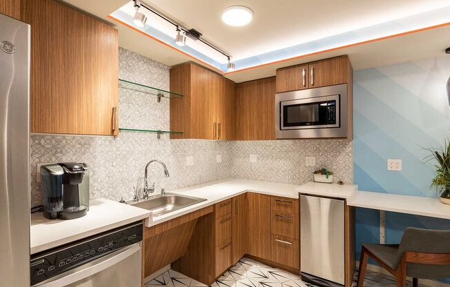 Studio, 1 bath, 176 sqft, $1,425, Unit 3316