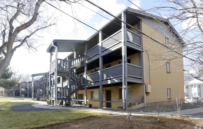 1 bed, 1 bath, 600 sqft, $1,725, Unit 305