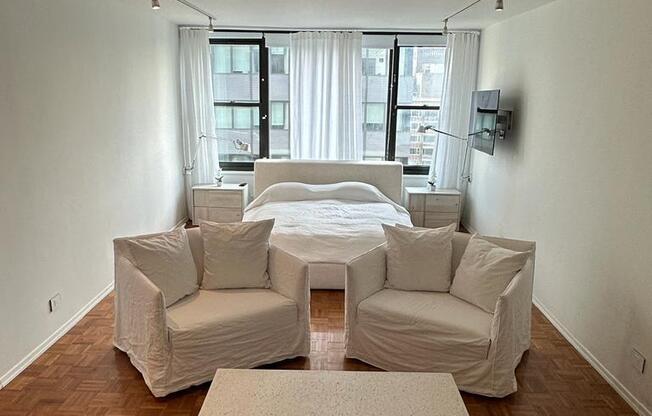 Studio, 1 bath, 550 sqft, $4,150, Unit 34-F