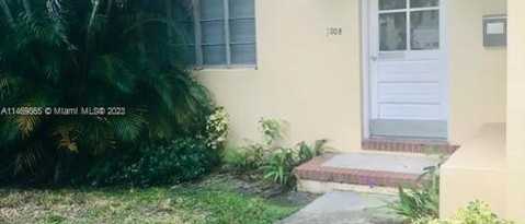 1014 E PONCE DE LEON BLVD