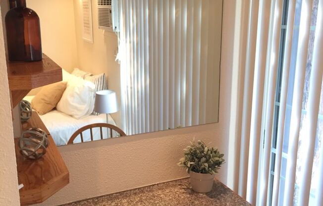 2 beds, 1 bath, 650 sqft, $1,930, Unit 680-101