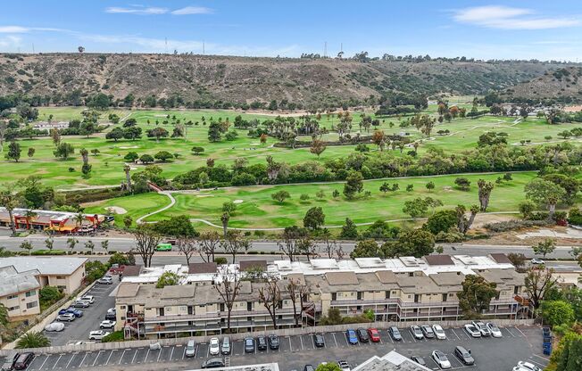 FOR RENT 1Br/1Ba 626 Sf Second Floor Condo Located In The Vibrant Allied Gardens/Del Cerro Neighborhood