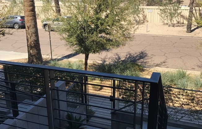 3 beds, 3.5 baths, $2,700