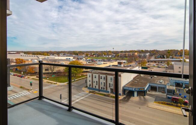 Studio, 1 bath, 520 sqft, $1,640, Unit 817