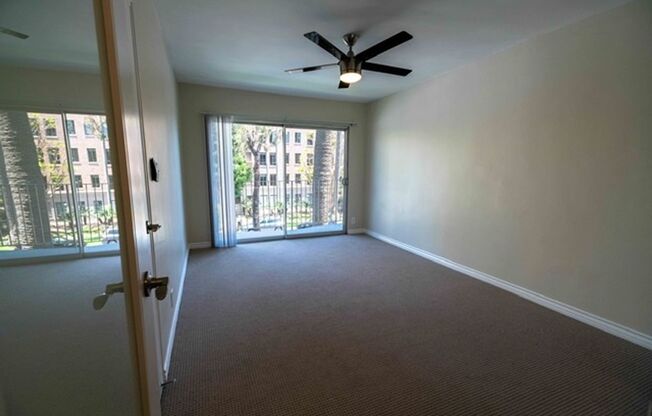 1 bed, 1 bath, 625 sqft, $2,798, Unit 302
