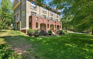 1166 PARK W DR