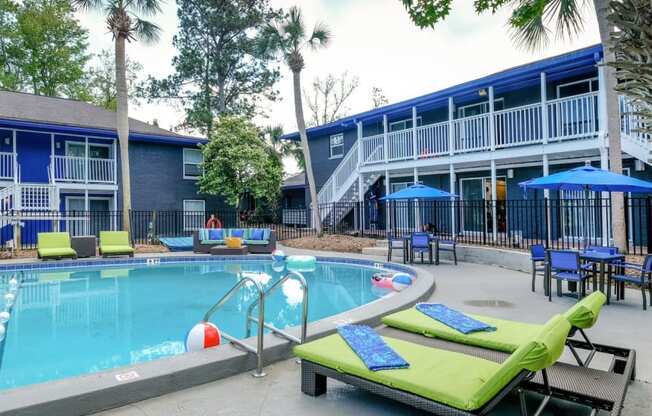 Mandarin Bay Apartments - Swimming Pool