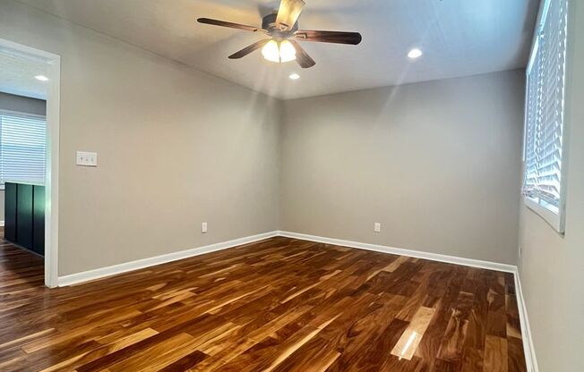 Huge Detached Garage and Fenced in Backyard