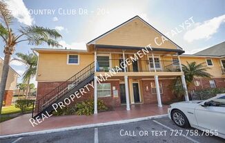 200 COUNTRY CLUB DR