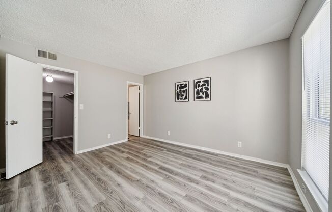 2 beds, 2 baths, 968 sqft, $949, Unit 86005