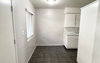 1 bed, 1 bath, $1,750, Unit #416