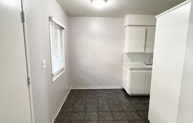 1 bed, 1 bath, $1,750, Unit #416