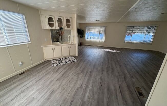 2 beds, 2 baths, 800 sqft, $3,495, Unit 39