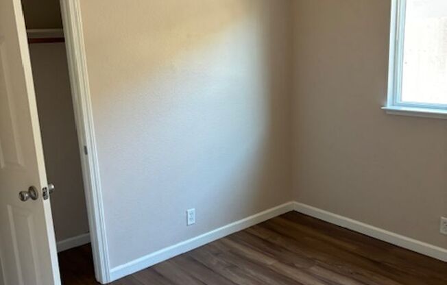 3 Bedroom Home for Rent in Chico CA | Private Backyard, Attached Garage & Pet Friendly