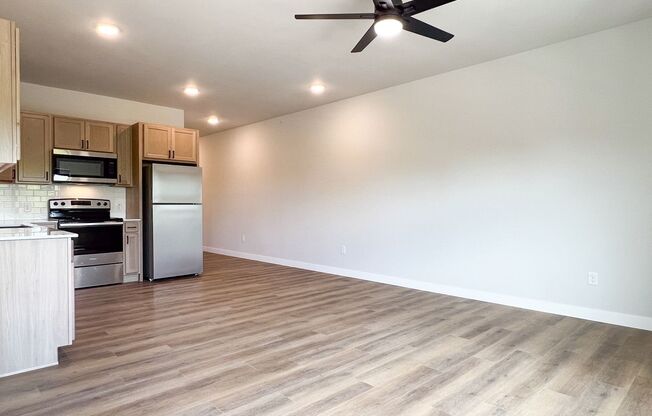 Studio, 1 bath, 730 sqft, $1,635, Unit SC 1408-215