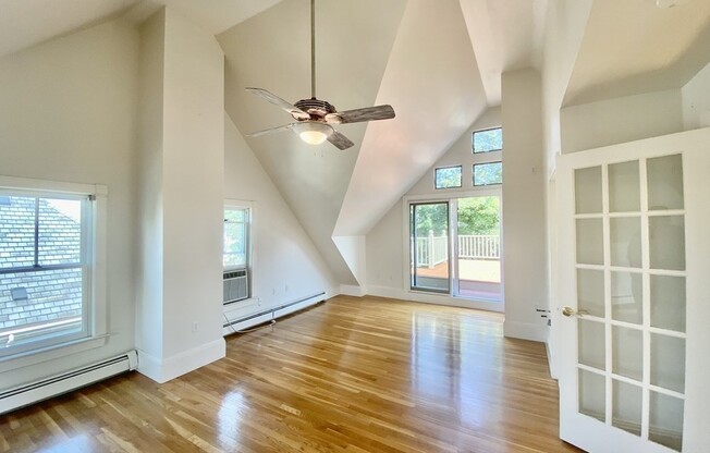 81 BENTON