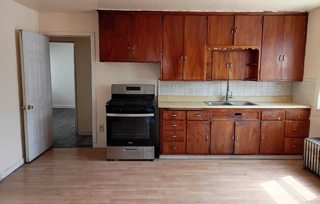 2690 S 10 ST
