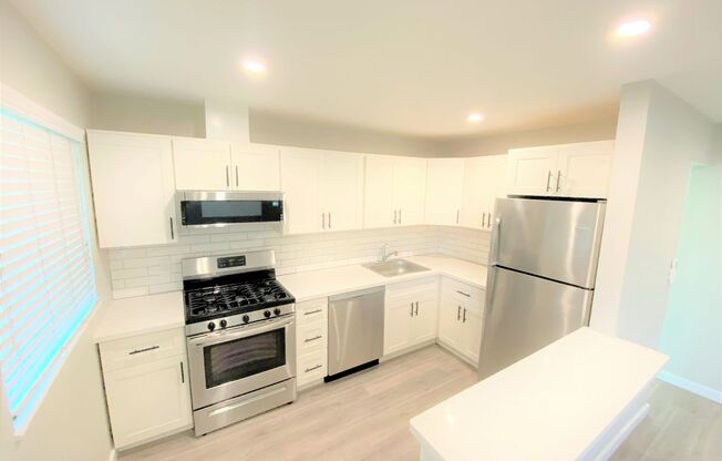 1 bed, 1 bath, 500 sqft, $2,150, Unit 44