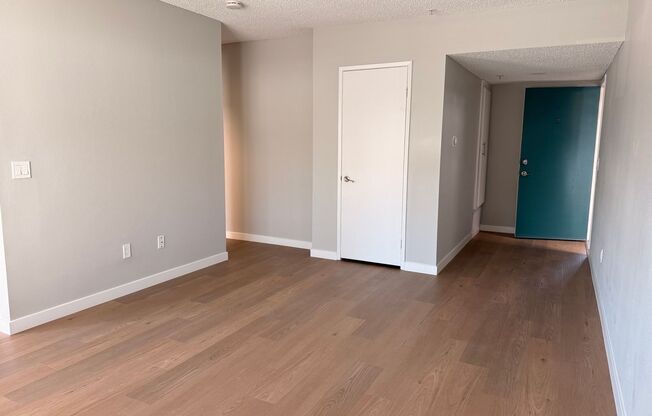 1 bed, 1 bath, 715 sqft, $2,460, Unit A023